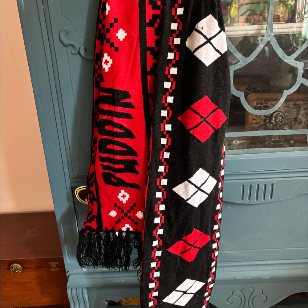 Batman Harley Quinn Scarf